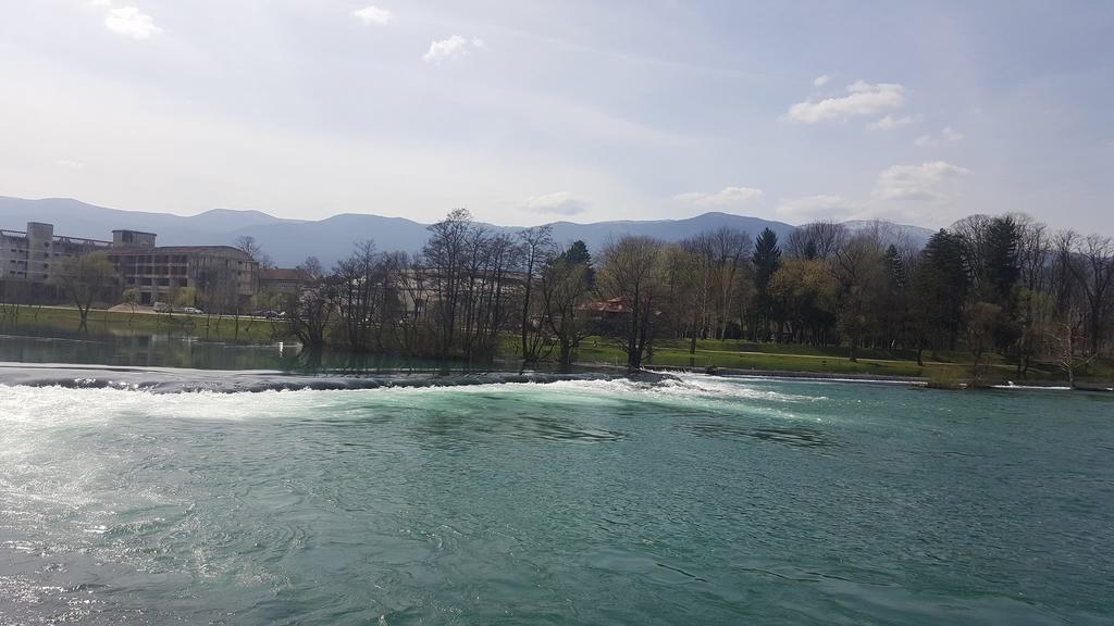 Guesthouse Una 1 Bihac Exterior photo